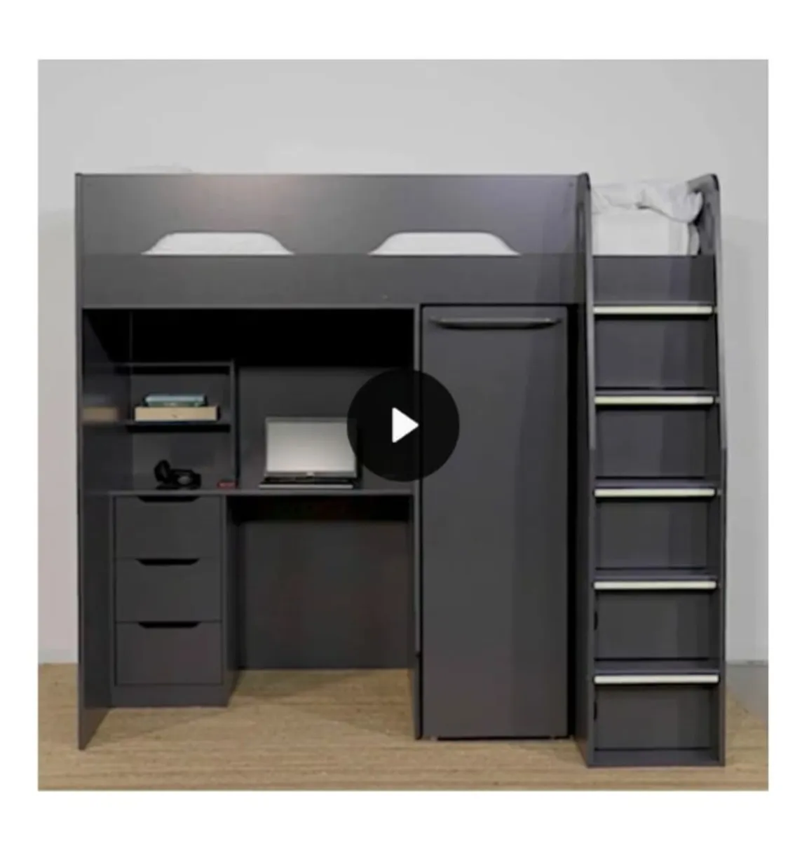 Buck bed with desk - Image 1