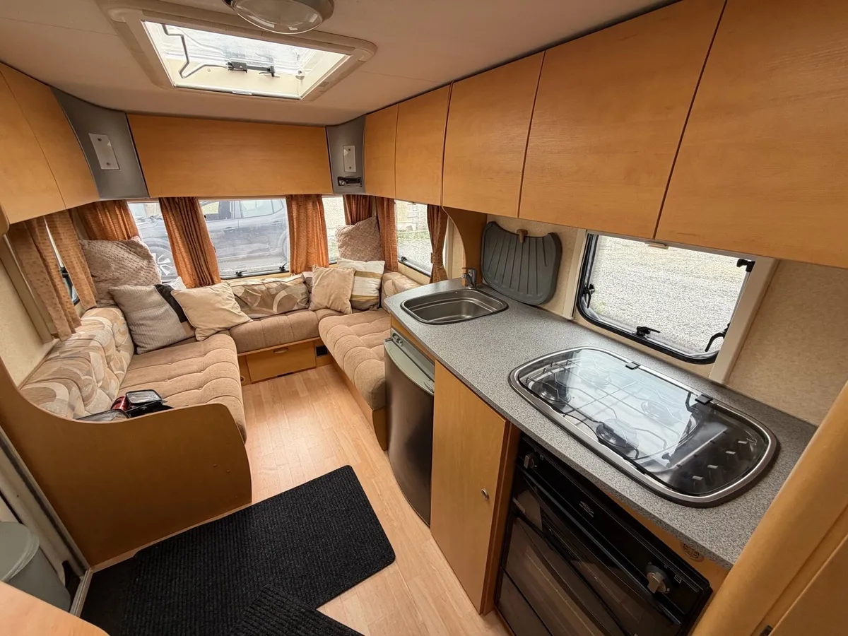 Bailey ranger GT60-anniversary edition 4-berth - Image 4