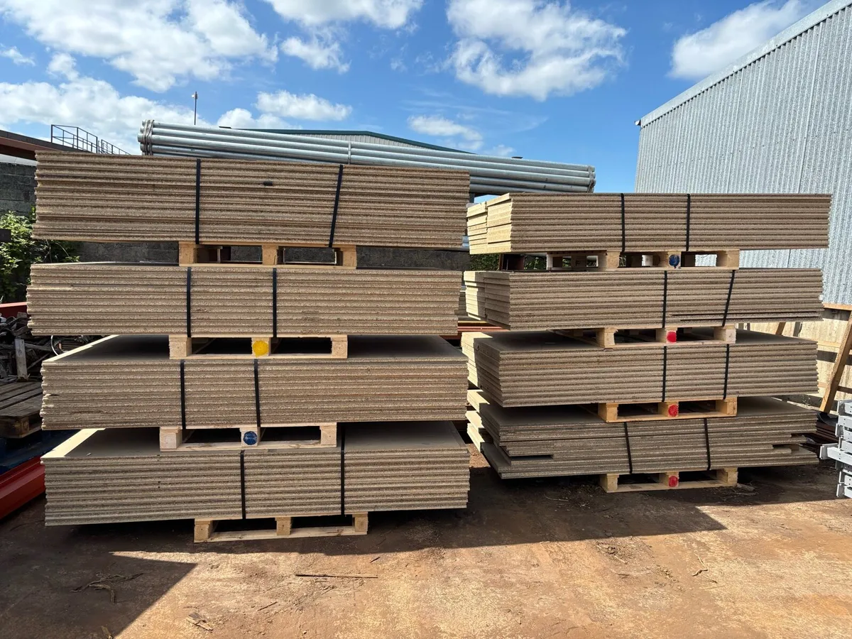 Tongue and Groove Boards - Image 3