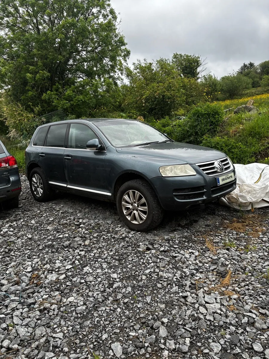 2 vw tourags for breaking - Image 1