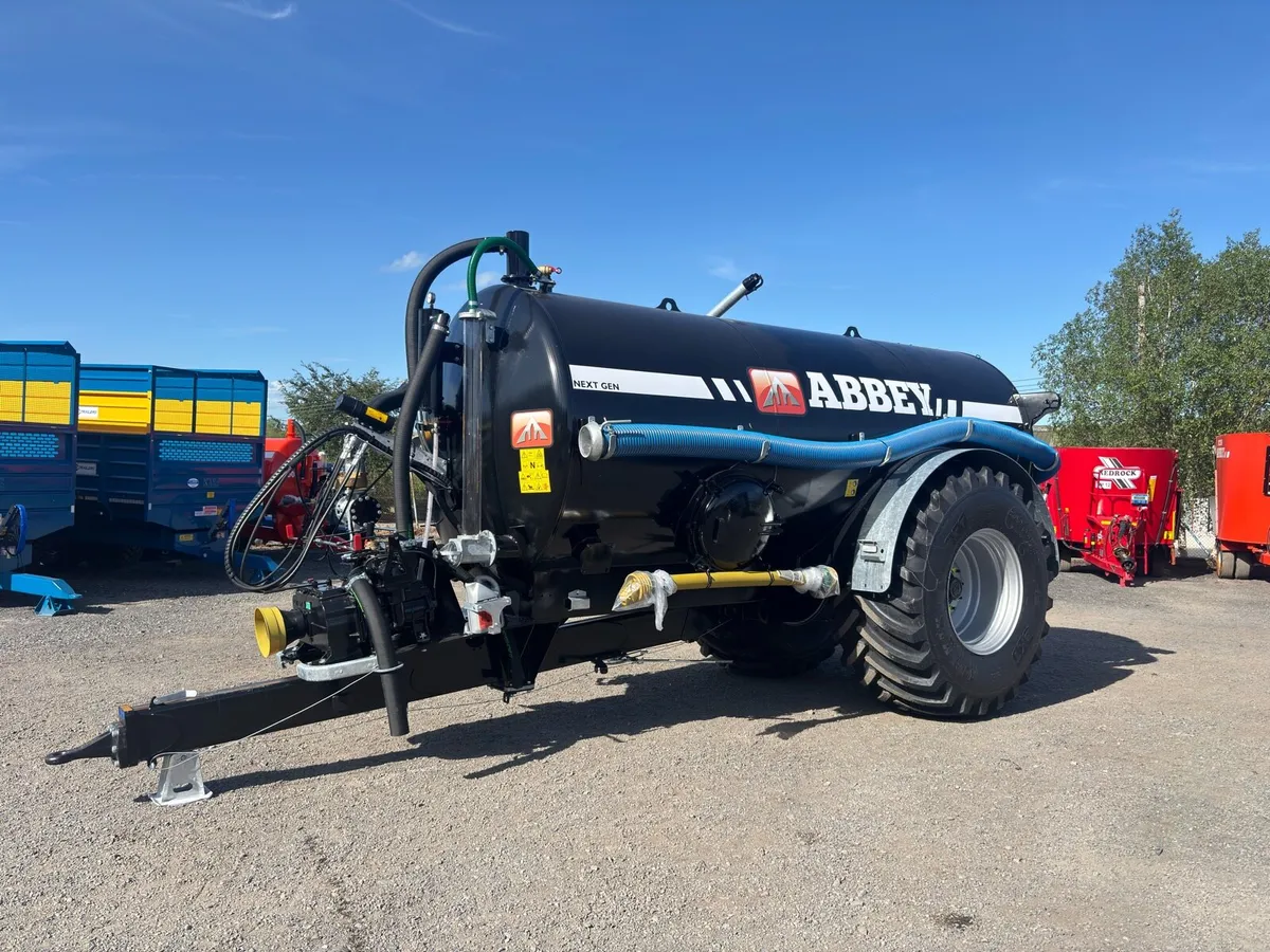 New Abbey 2500R Sludgigator tanker IN STOCK - Image 1