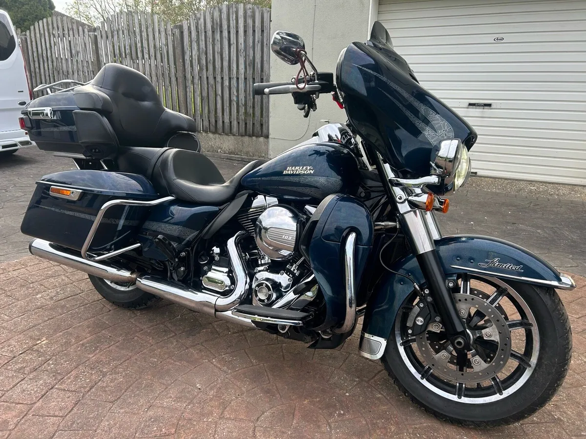 2017 harley Electra glide ltd edition - Image 1