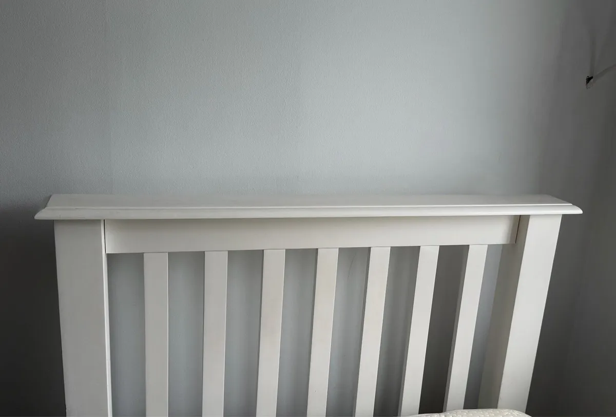 Single bed for sale - Image 1
