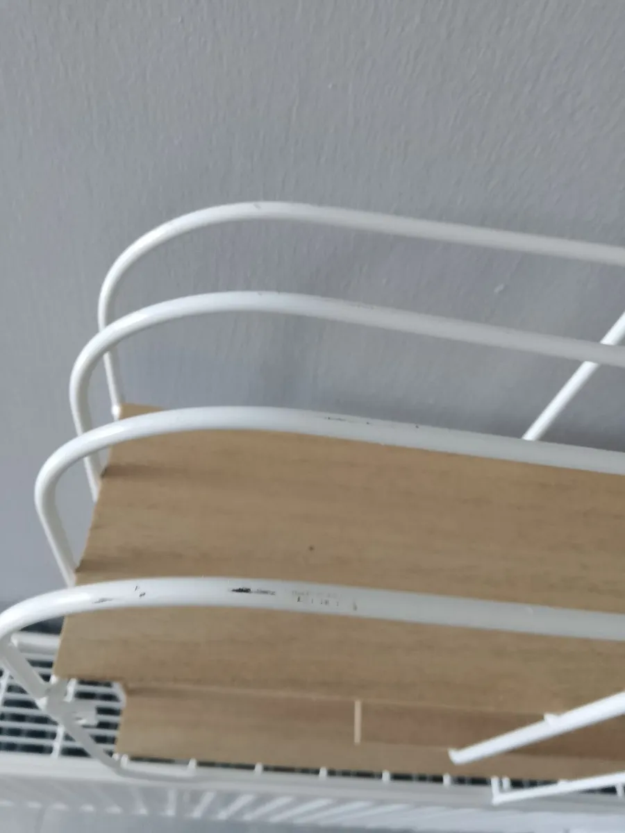 metal wooden shelf great cond - Image 4