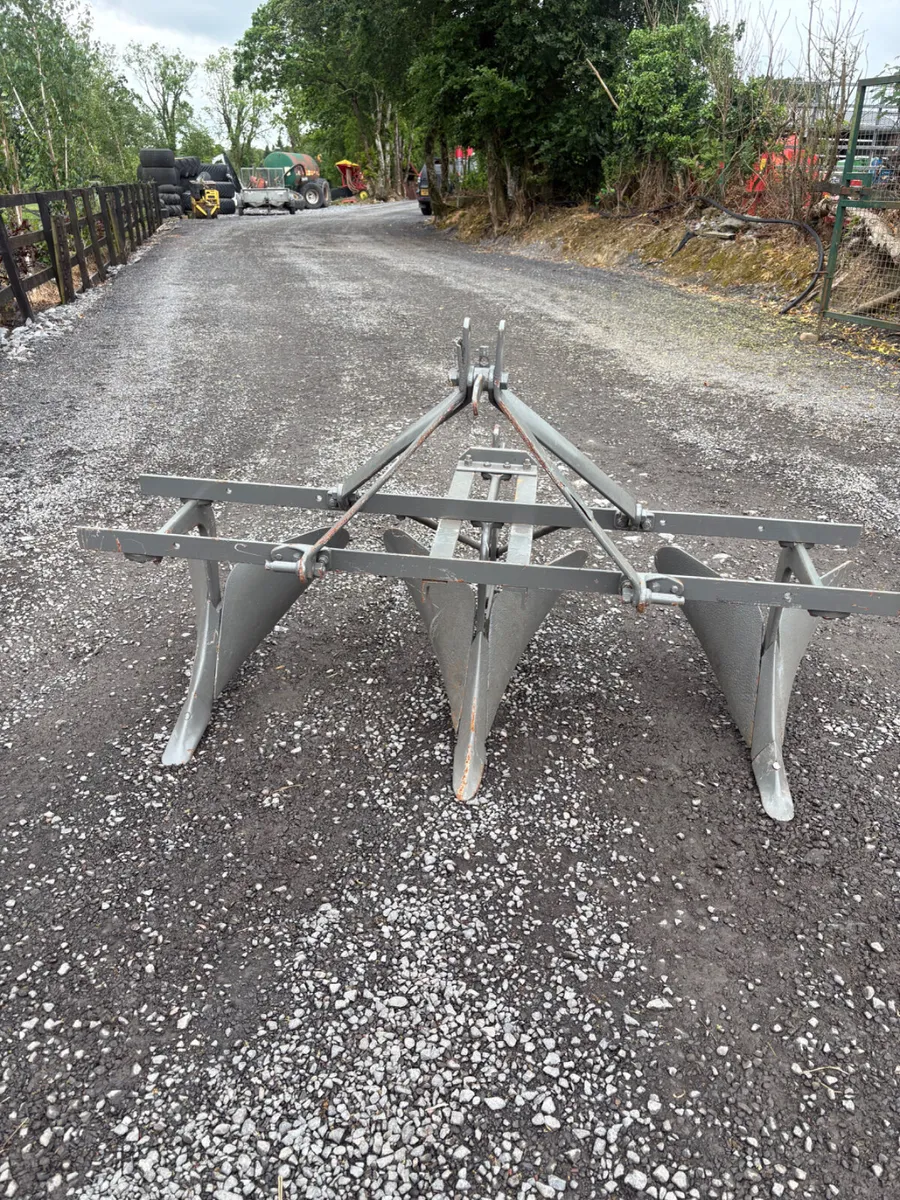 Massey Ferguson Drill Plough - Image 2