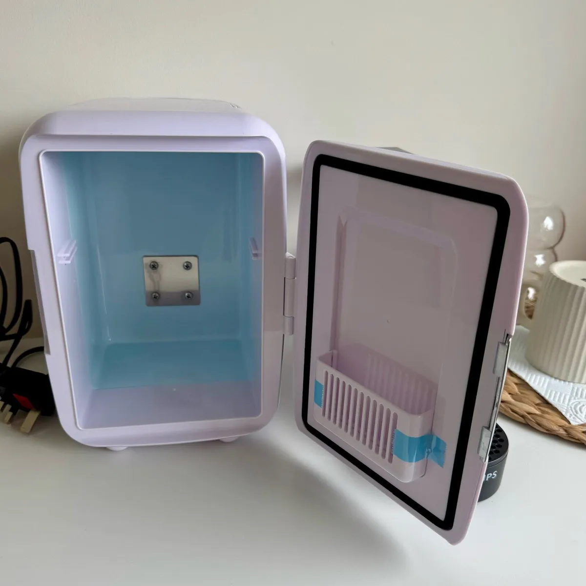 Mini Fridge - Image 2