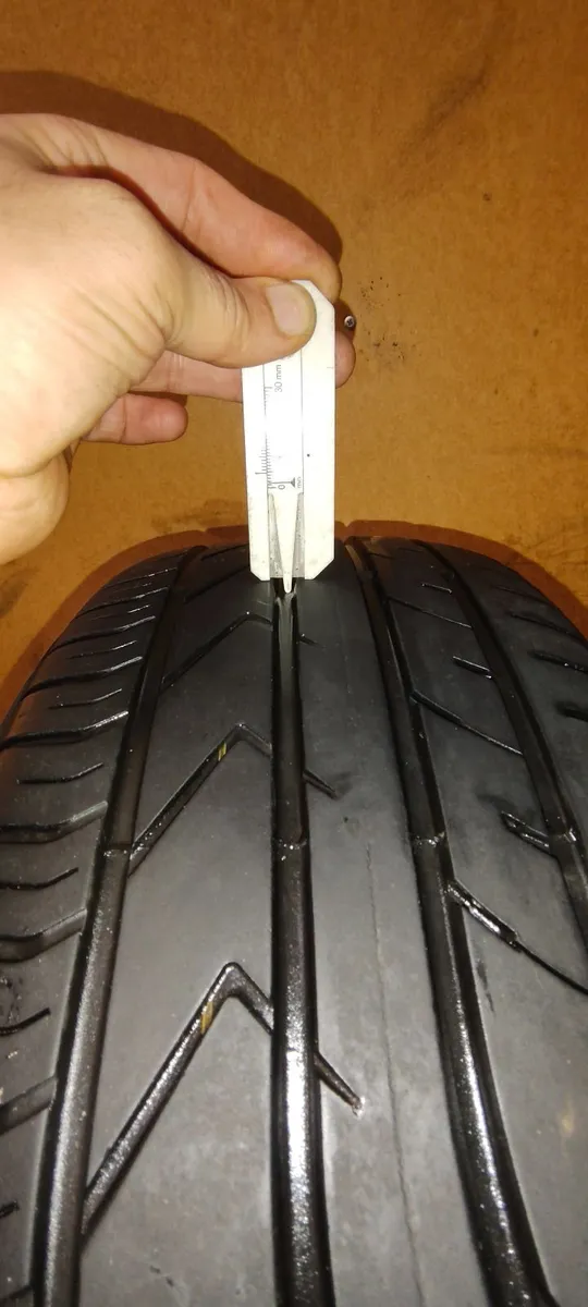 Genuine Audi Alloy wheels - Image 3