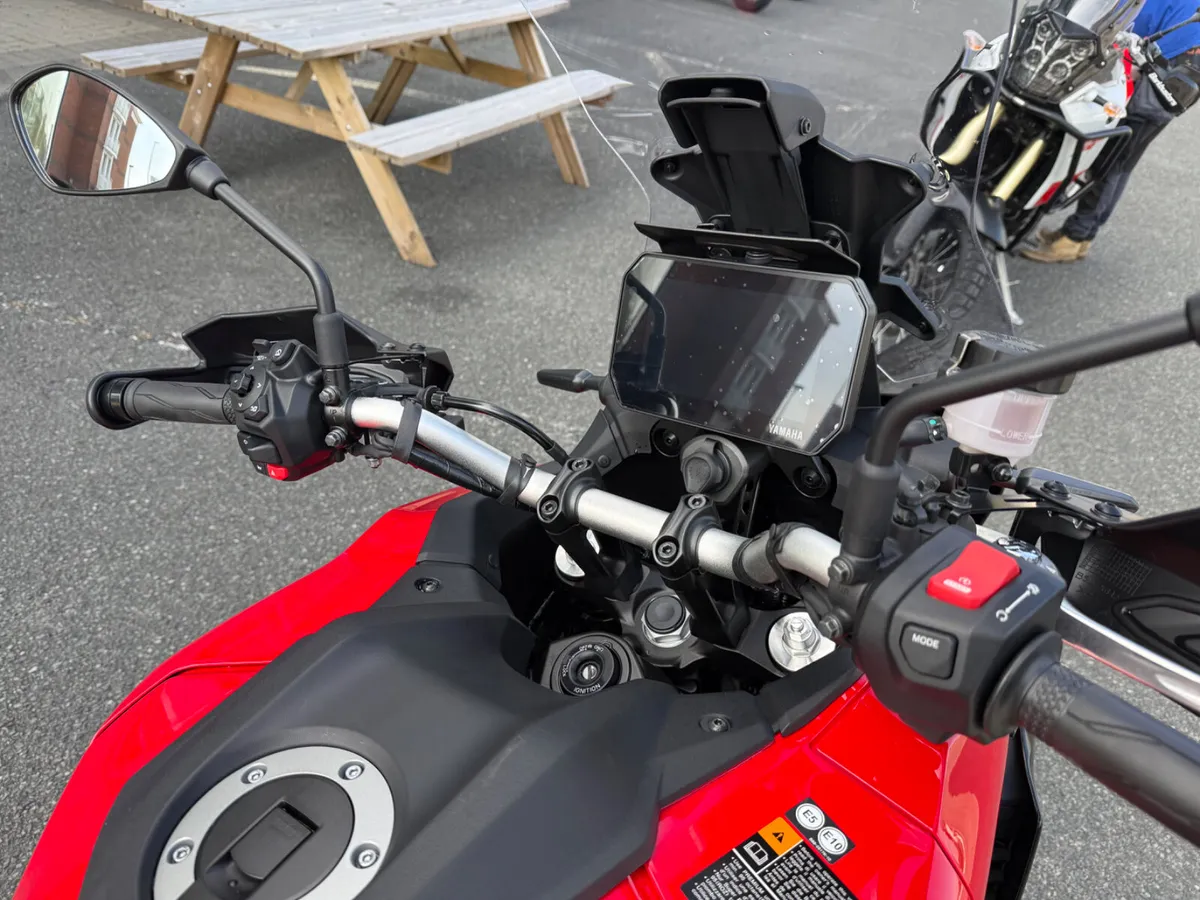 2026 Yamaha Tracer 900 - Image 2