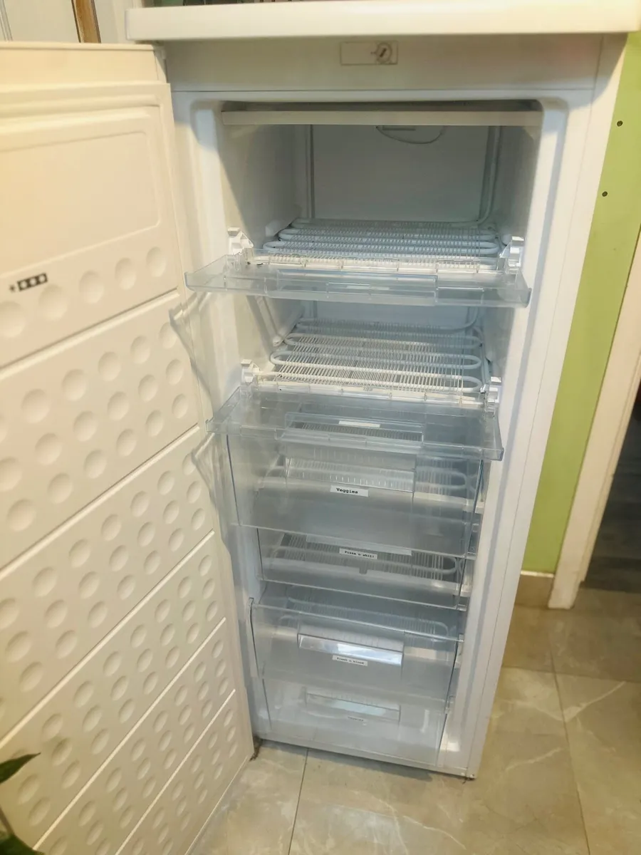 Freezer. - Image 3