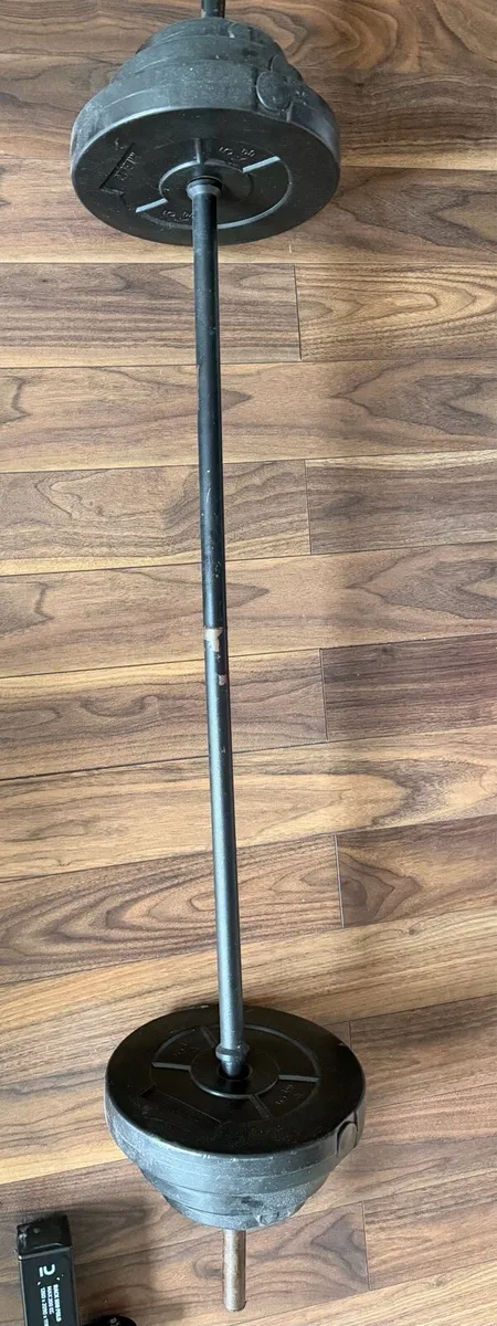 Starter barbell with weights