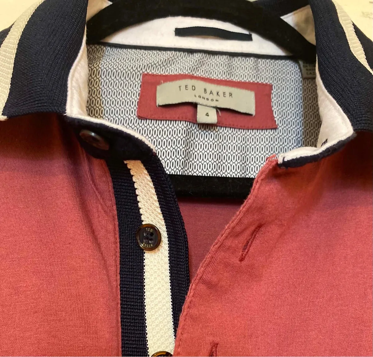 Ted Baker mens Polo shirt (fits like a medium) - Image 3