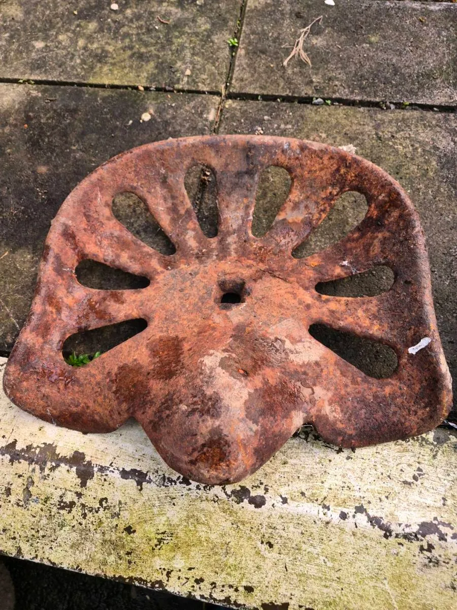 Tractor Seats - Image 1