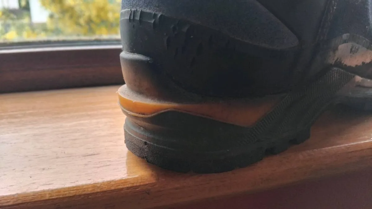 Mountaineering boots - Image 3