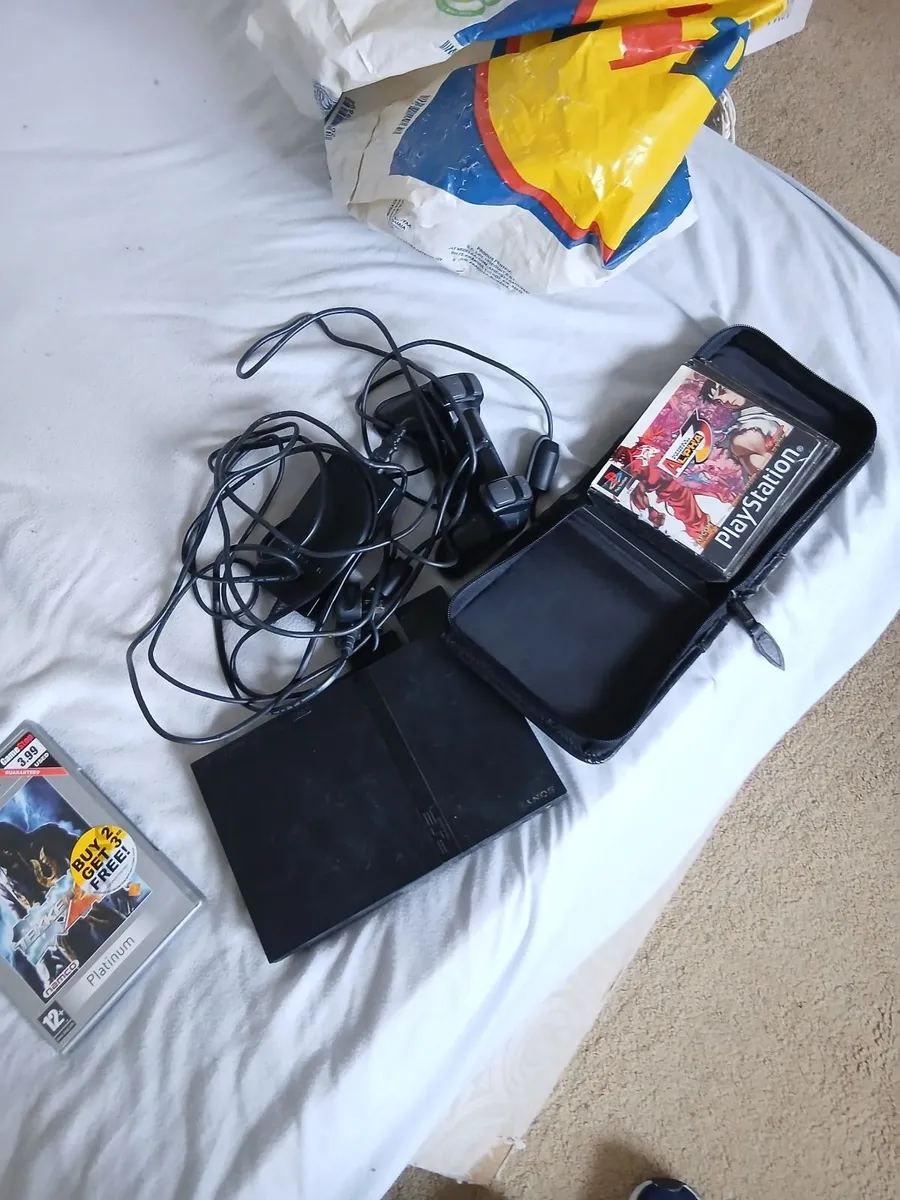Playstation 2 with games