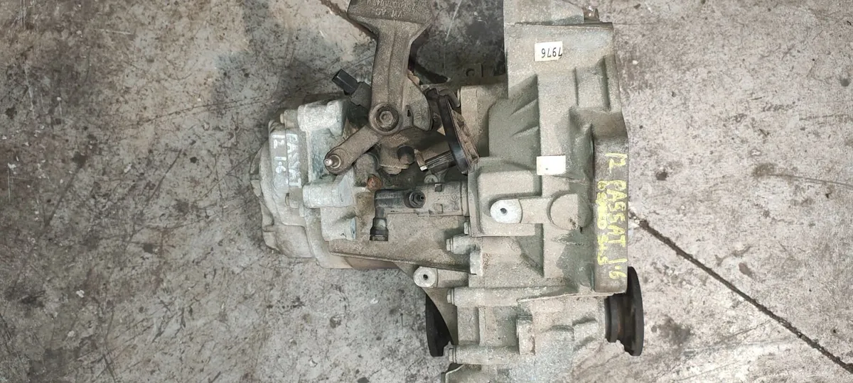 VW Passat Gearbox - Image 2