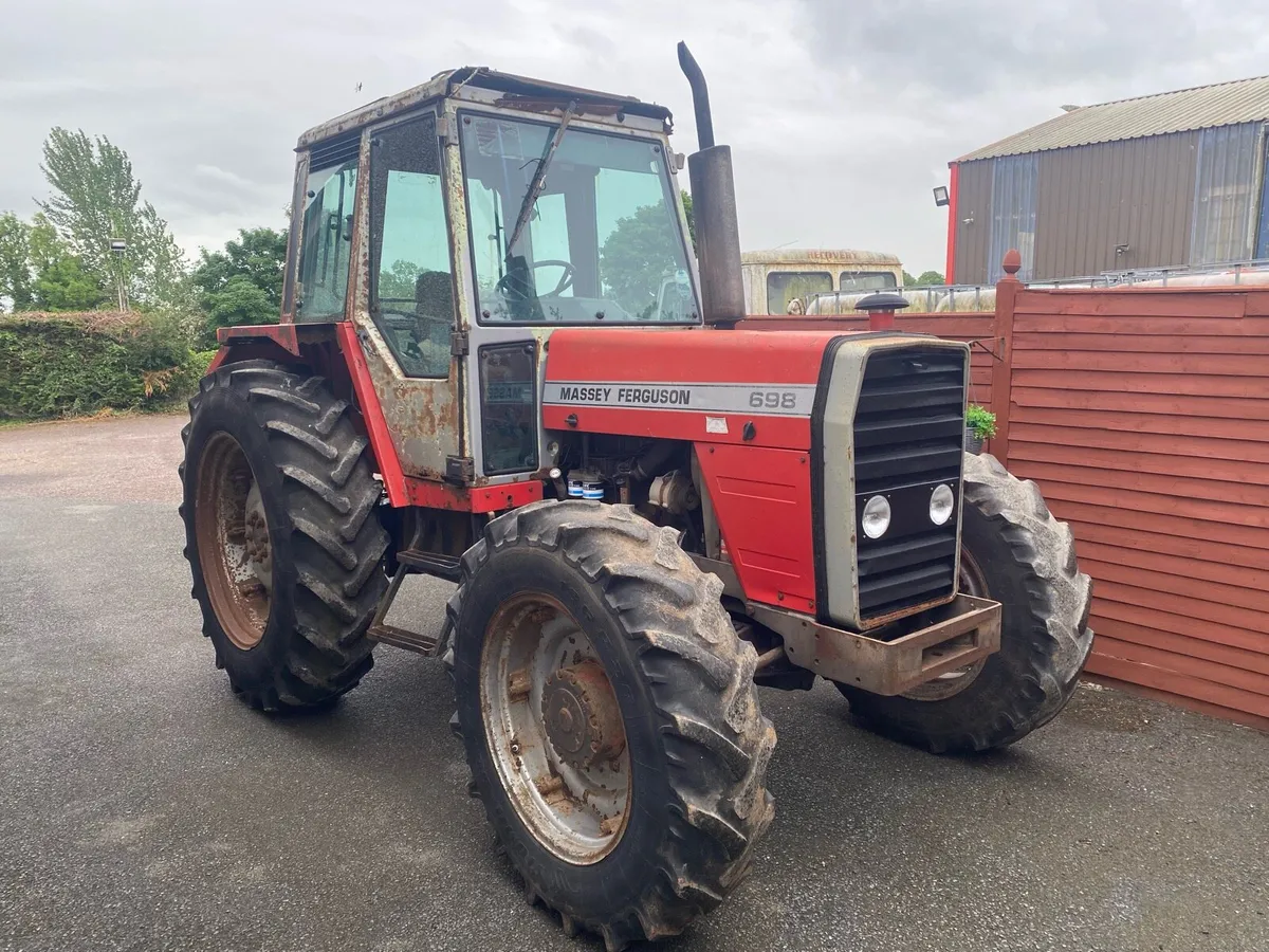 Massey Ferguson 698 - Image 1