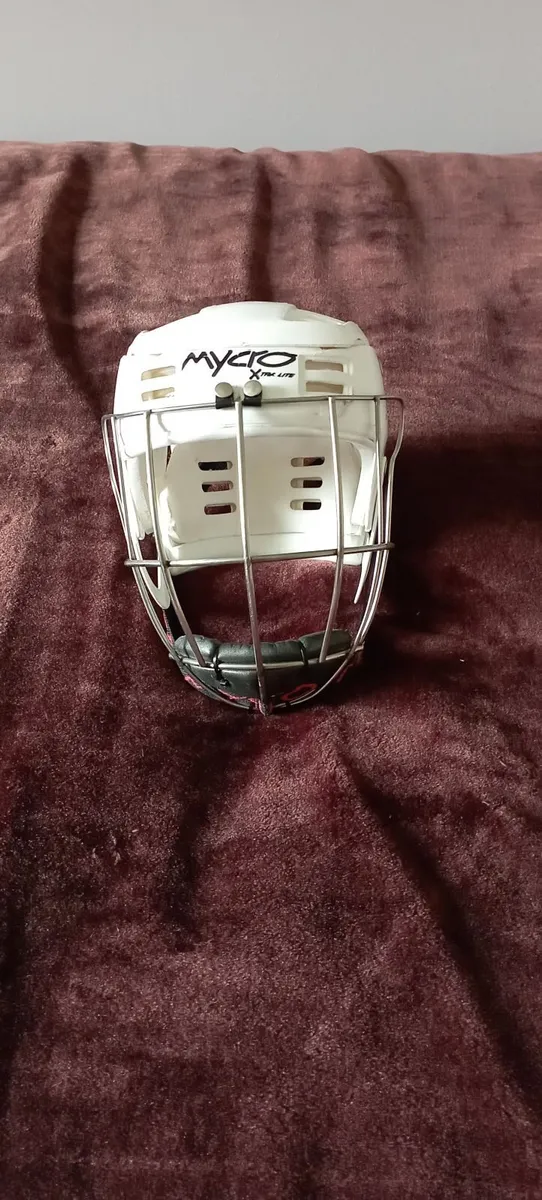 Mycro Hurling (Kids) - Image 1