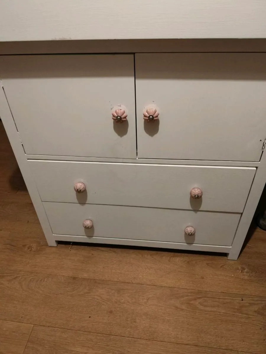 baby changing unit, painted white with 
a detachab - Image 3