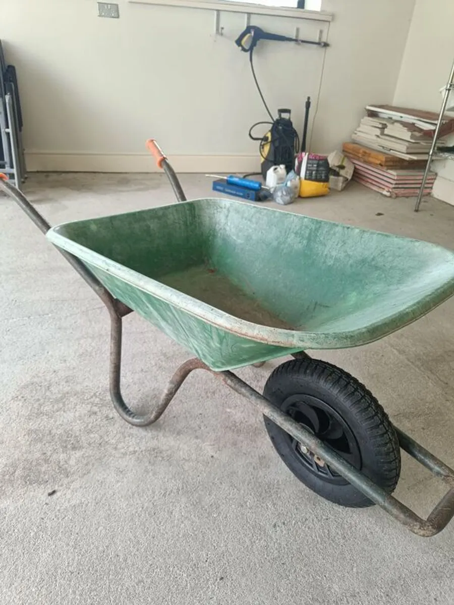 Various prices: Ash vac, wheelbarrow, metal/wooden shelving grease gun inc grease, bins - Image 1