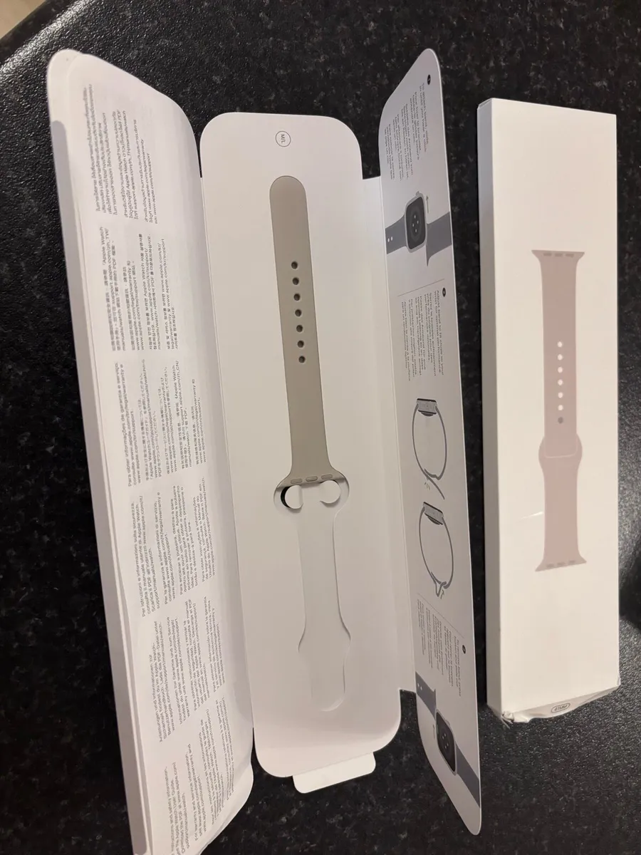 Apple Watch - Image 2