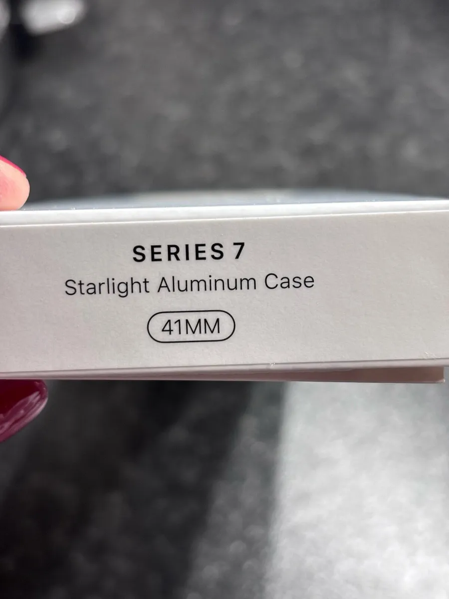 Apple Watch - Image 3