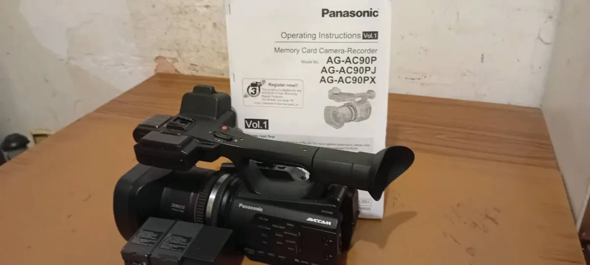Camcorder - Image 4