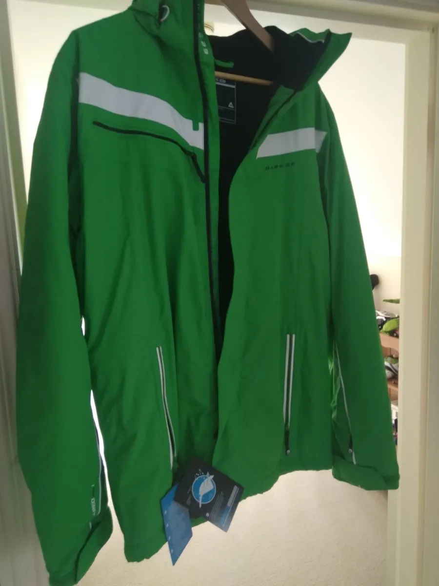 Water proof Jacket. Brand New - Image 3