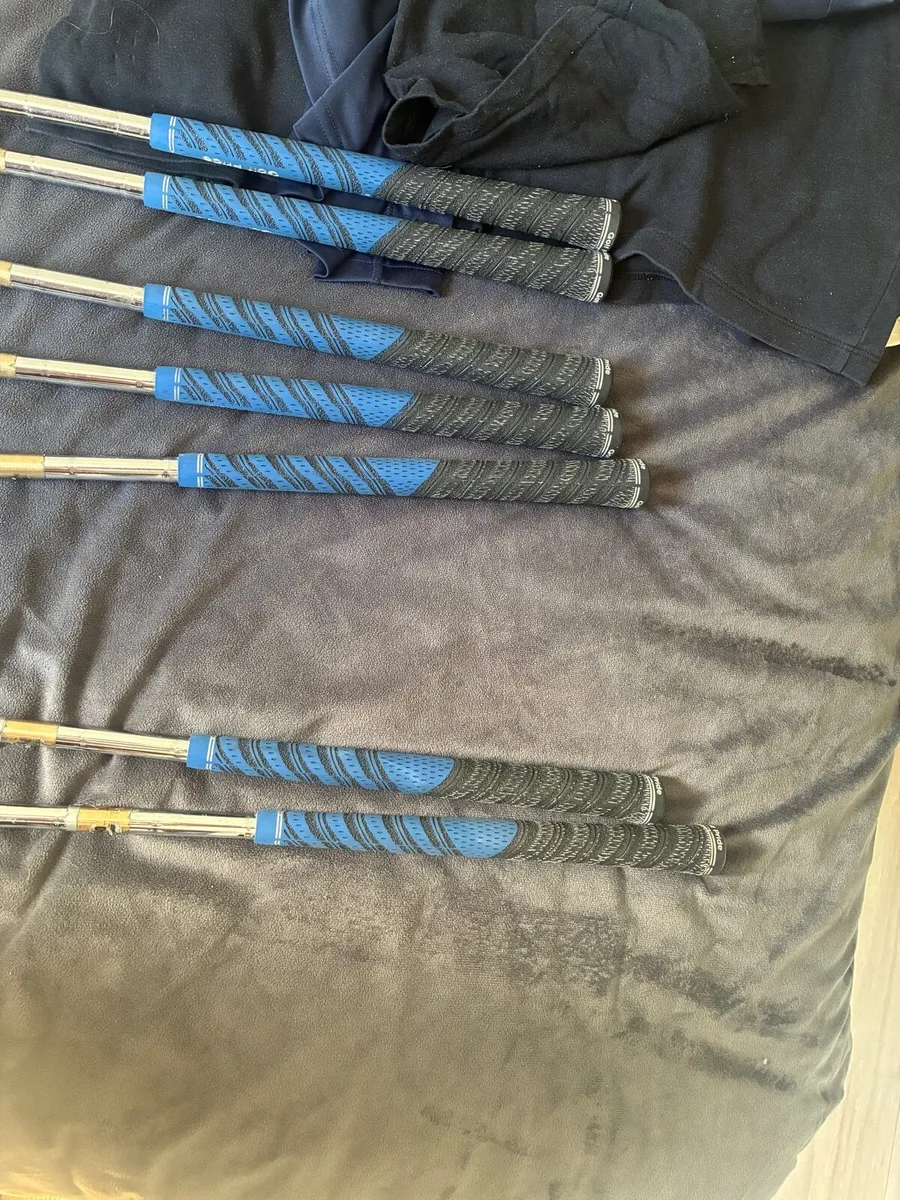 Golf Clubs Titliest irons - Image 2