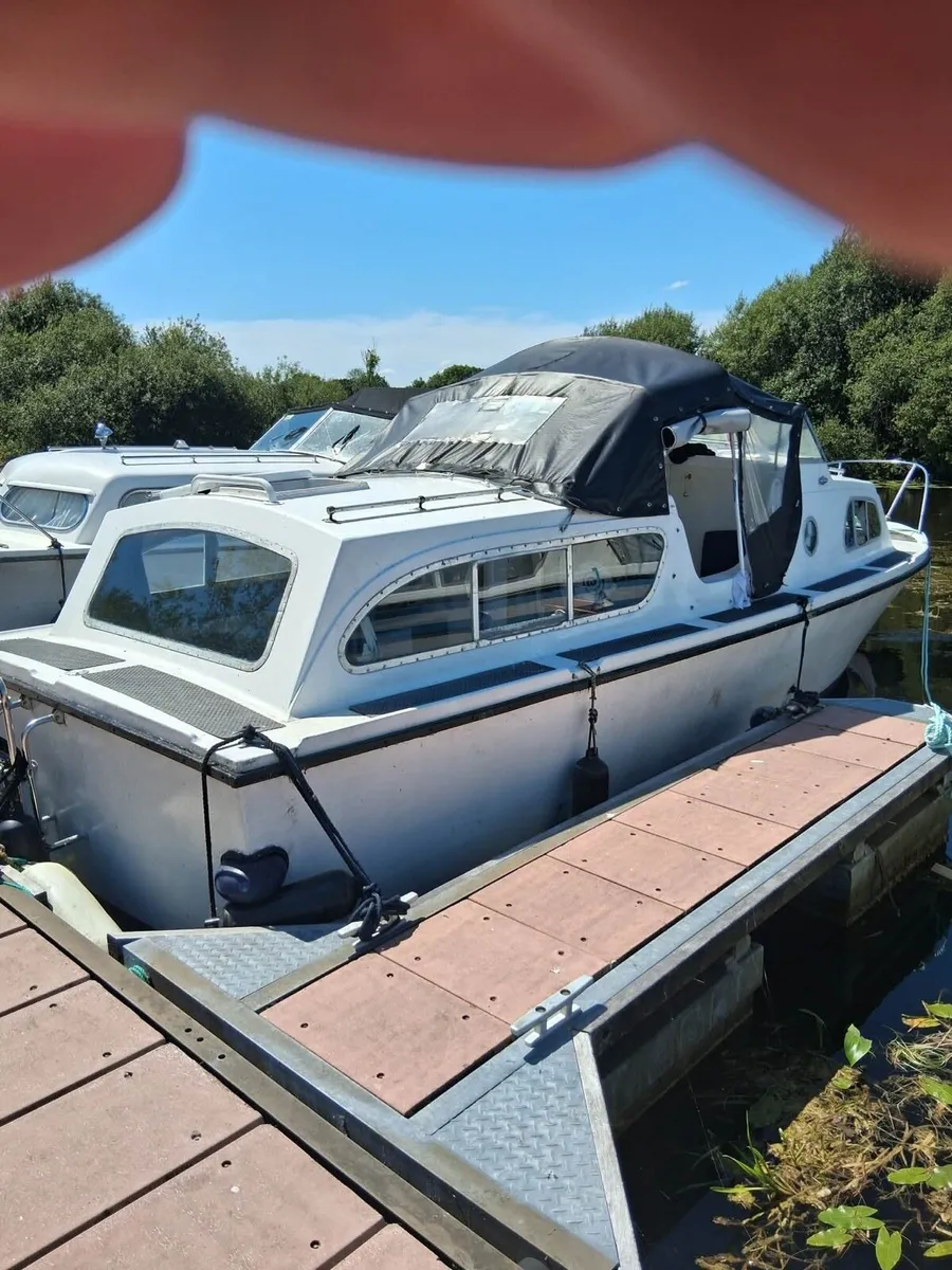 27ft Elysian Centre console - Image 2