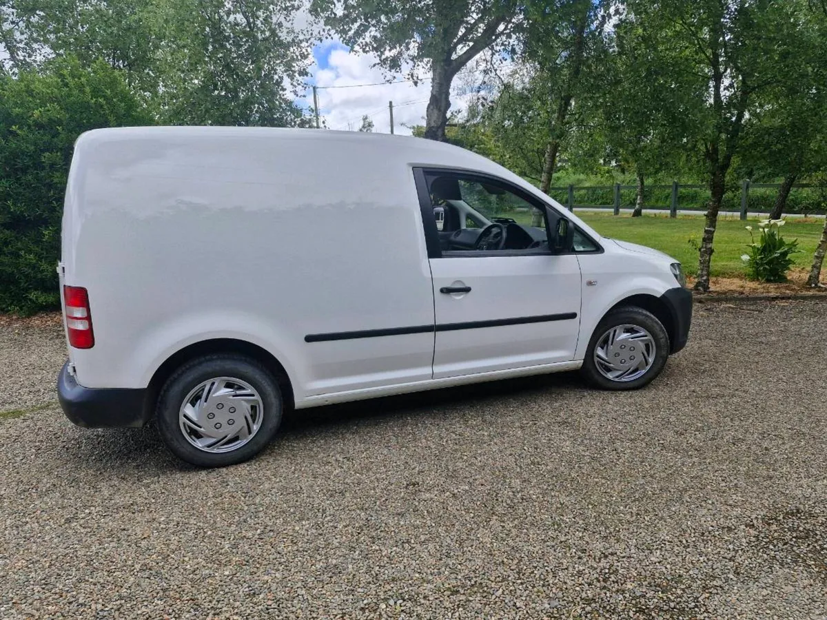 Volkswagen caddy - Image 3