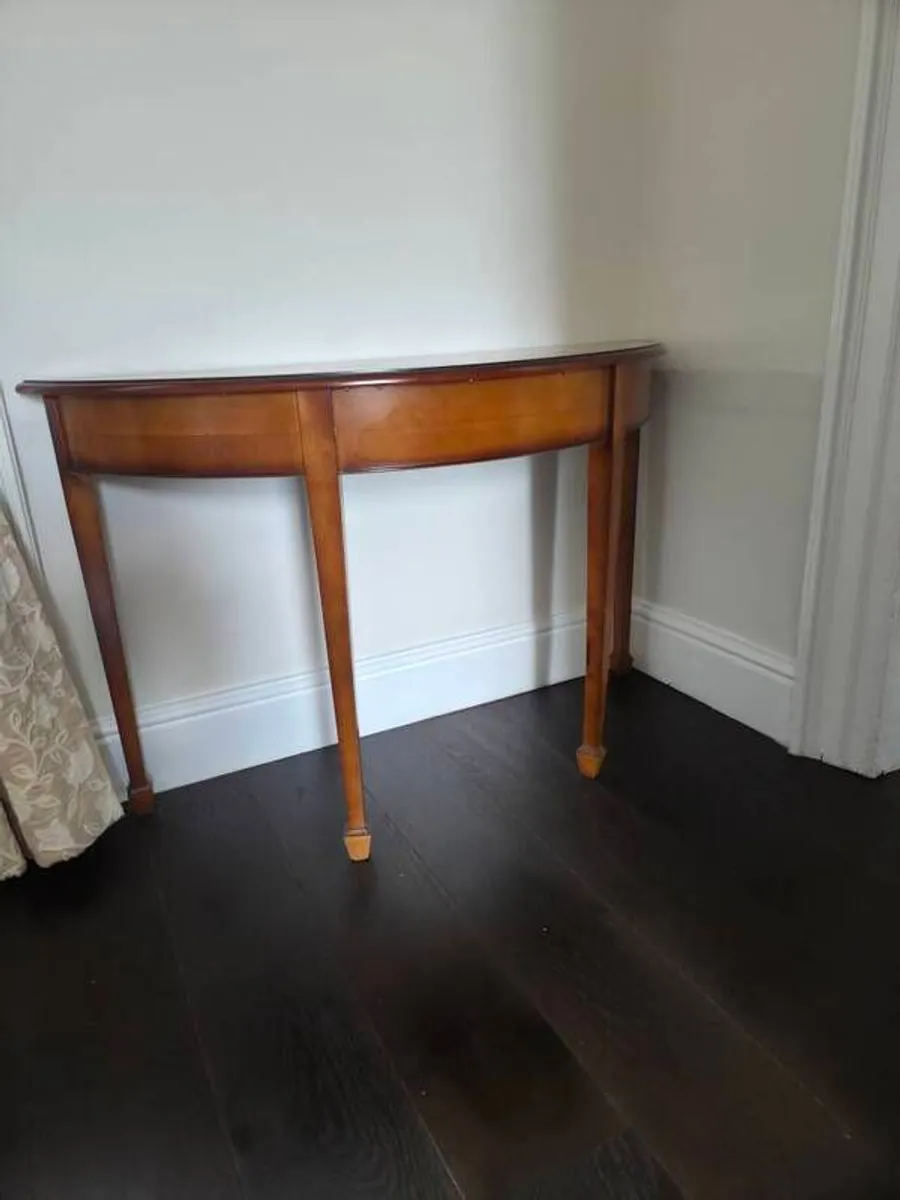 half moon table - Image 2