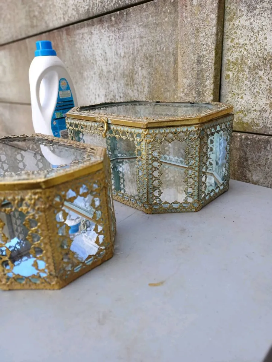 Antique Brass Jewellery Baskets - Image 2