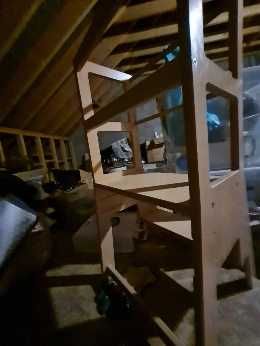 Kids Learning tower - Image 1