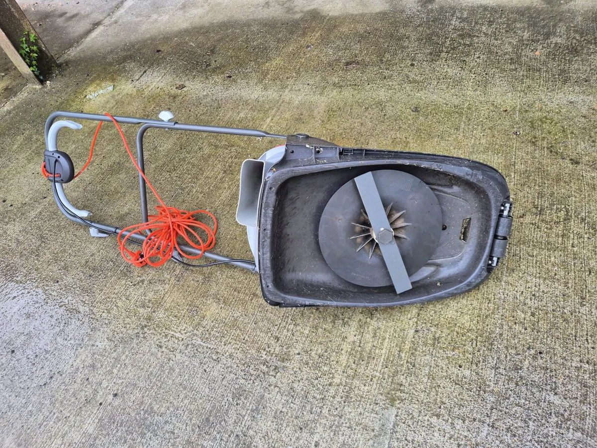Electric mower - Image 2