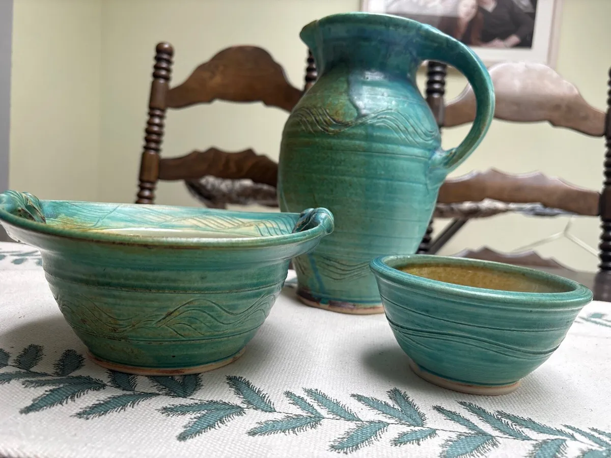 Gort pottery - Image 2