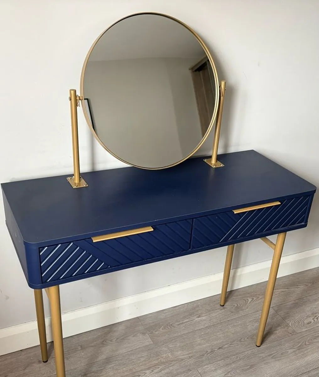 Dressing table and bedside locker matching set - Image 1
