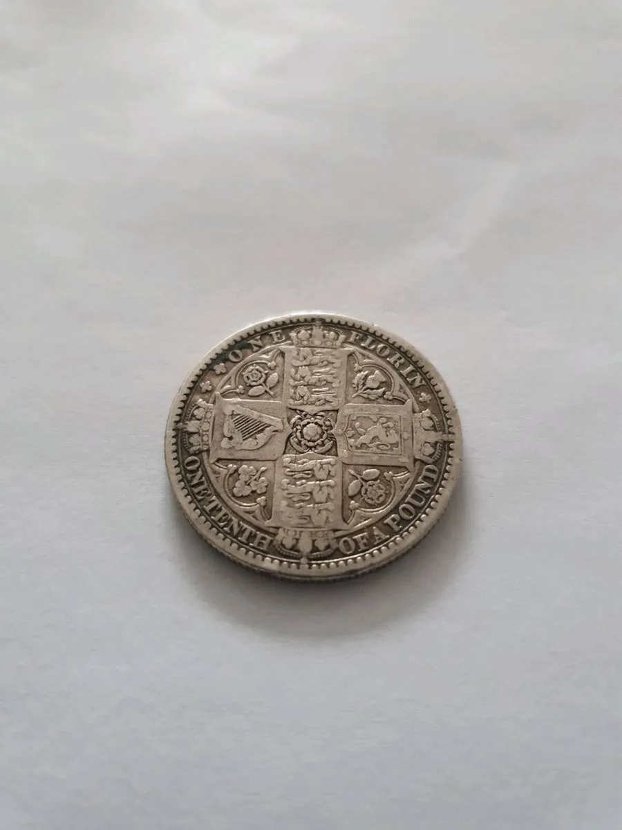 United Kingdom silver coin - Image 2