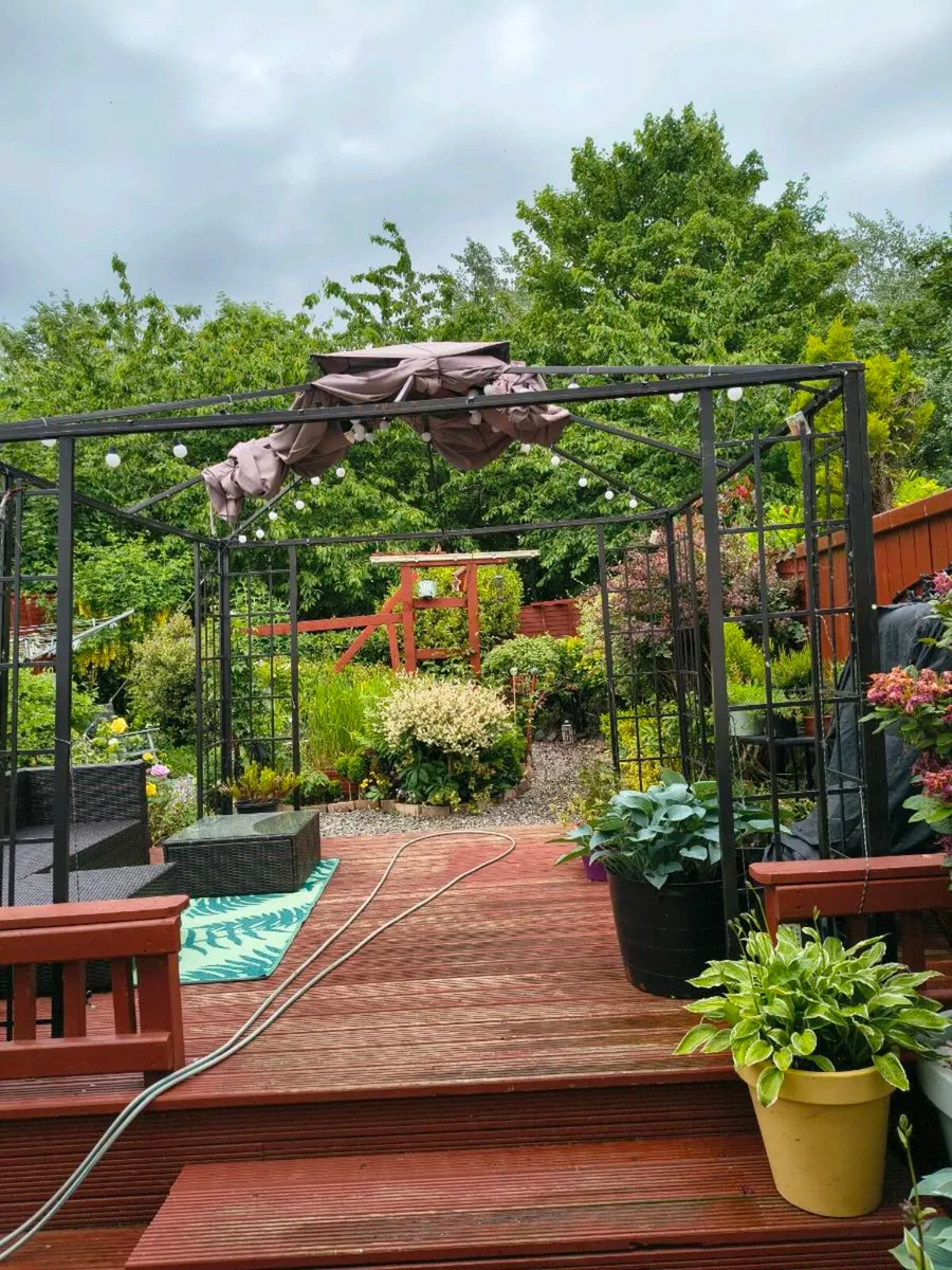 Gazebo - Image 1