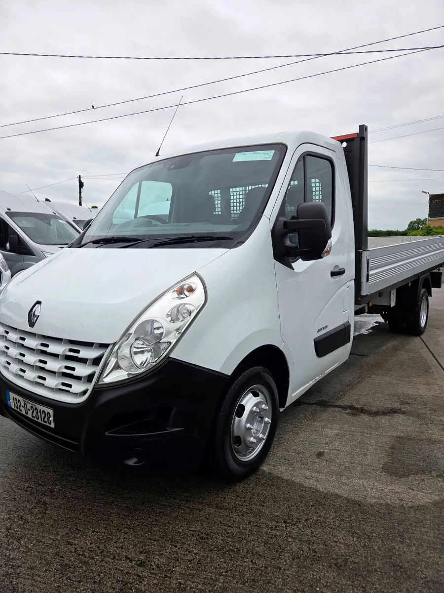 Renault Master 2013 - Image 1