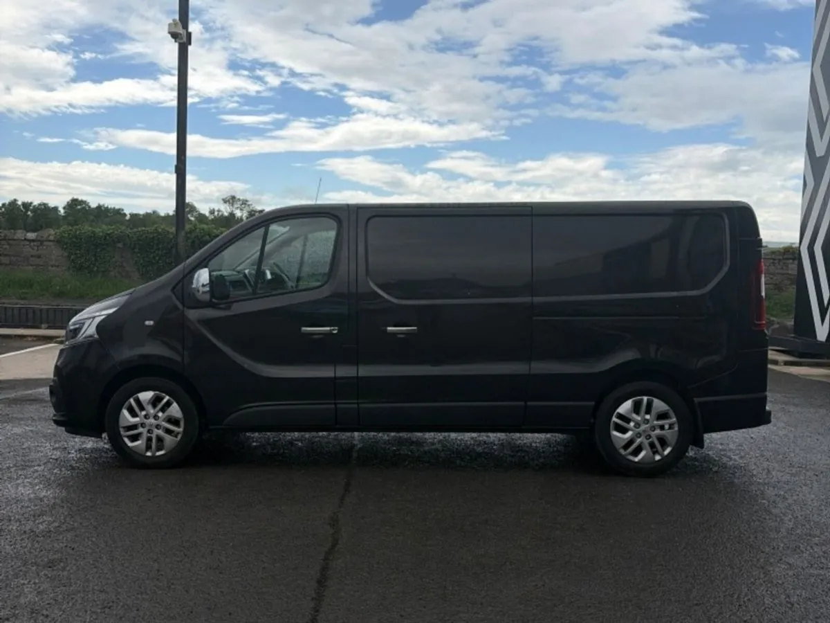 Renault Trafic 212CW640 - Image 4