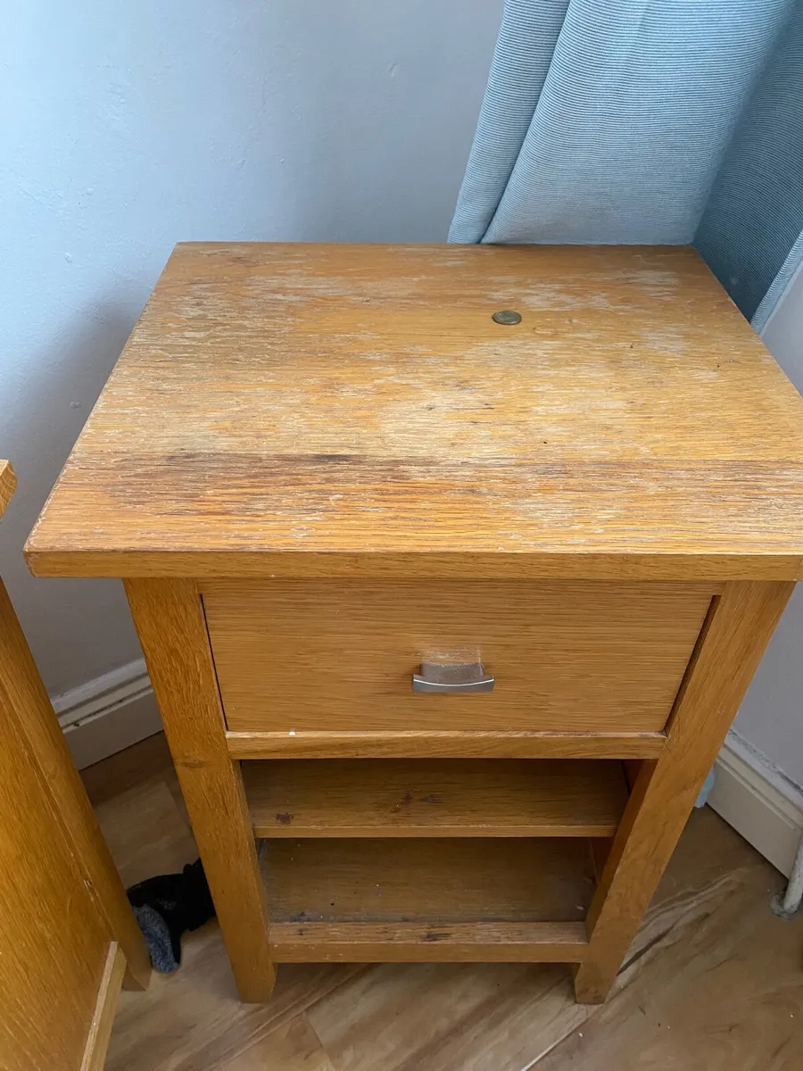 Oak Bedside Lockers - Image 4
