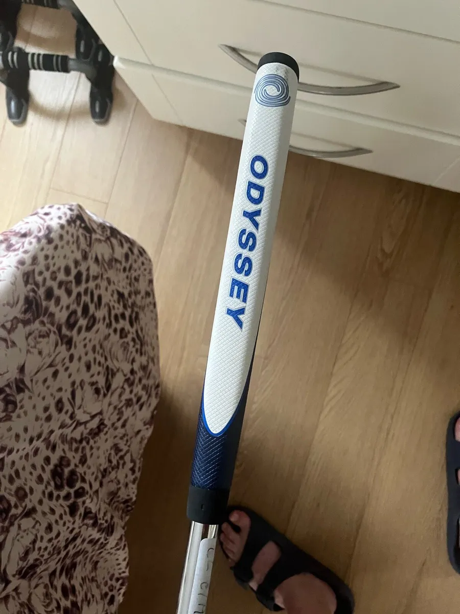 Odyssey AI one Rossie Putter 34 inch,A1 condition - Image 4