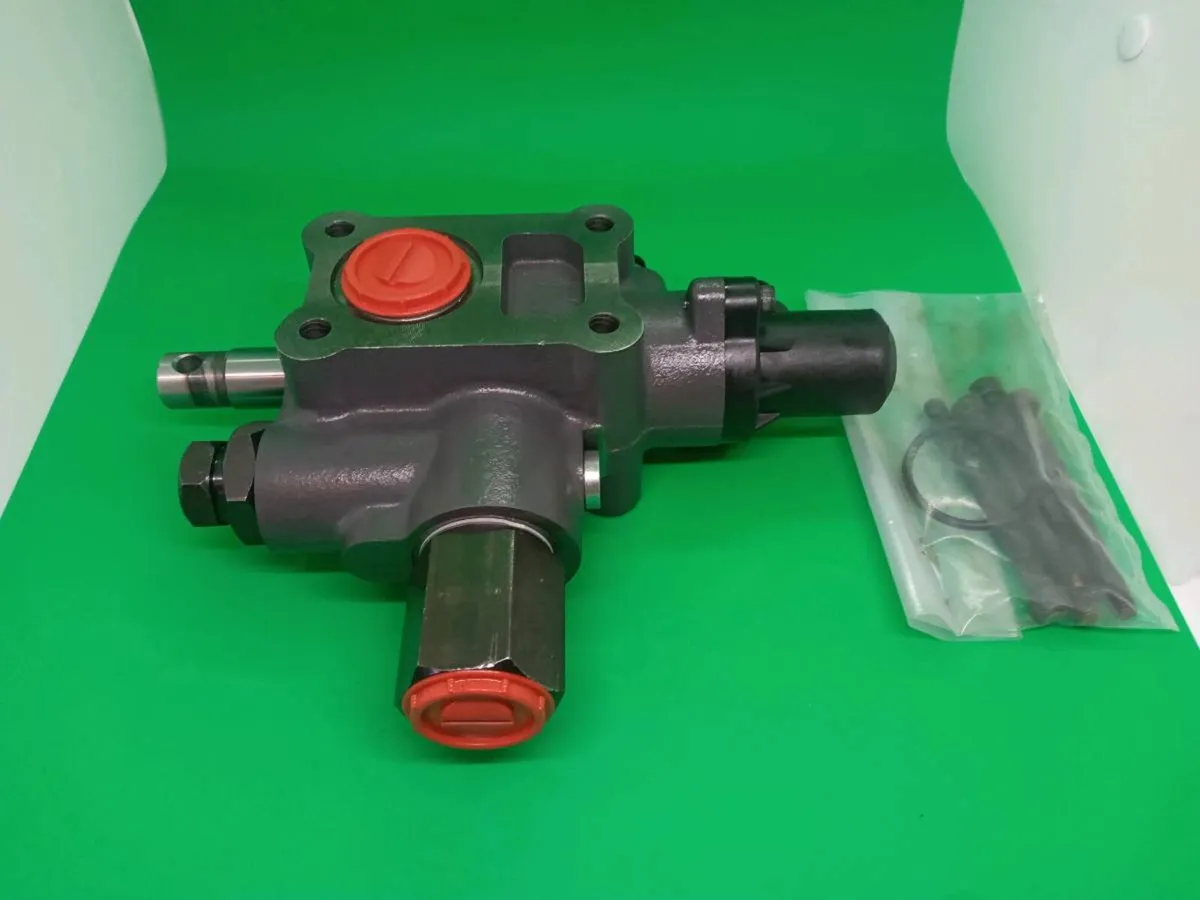 Postage - 2 x Directional Tipping Valves Pneumatic - Image 3