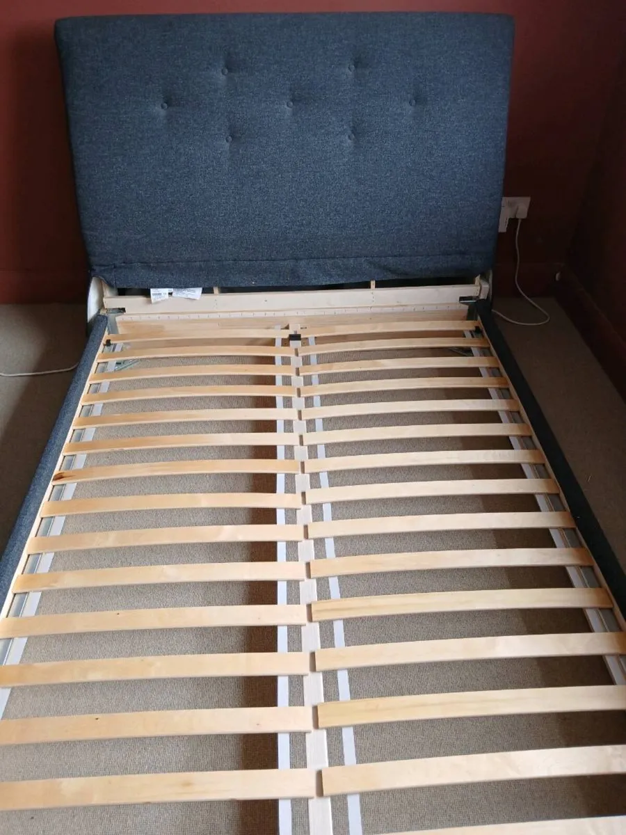 Double bed - Image 2