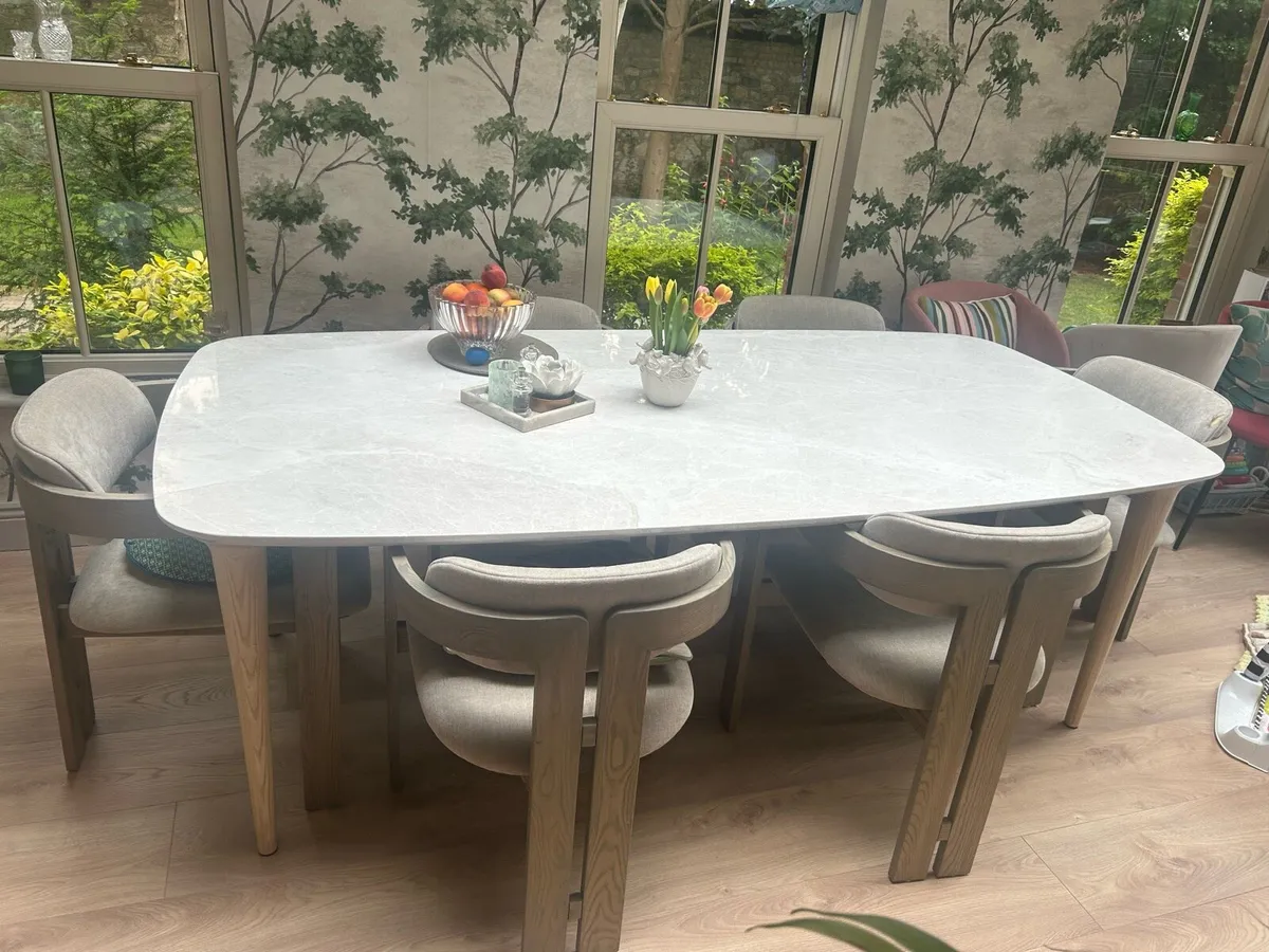 Stone top dining table - Image 1