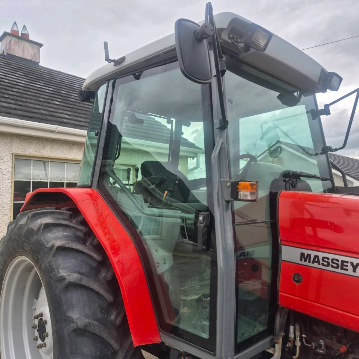 Tractor - Image 3