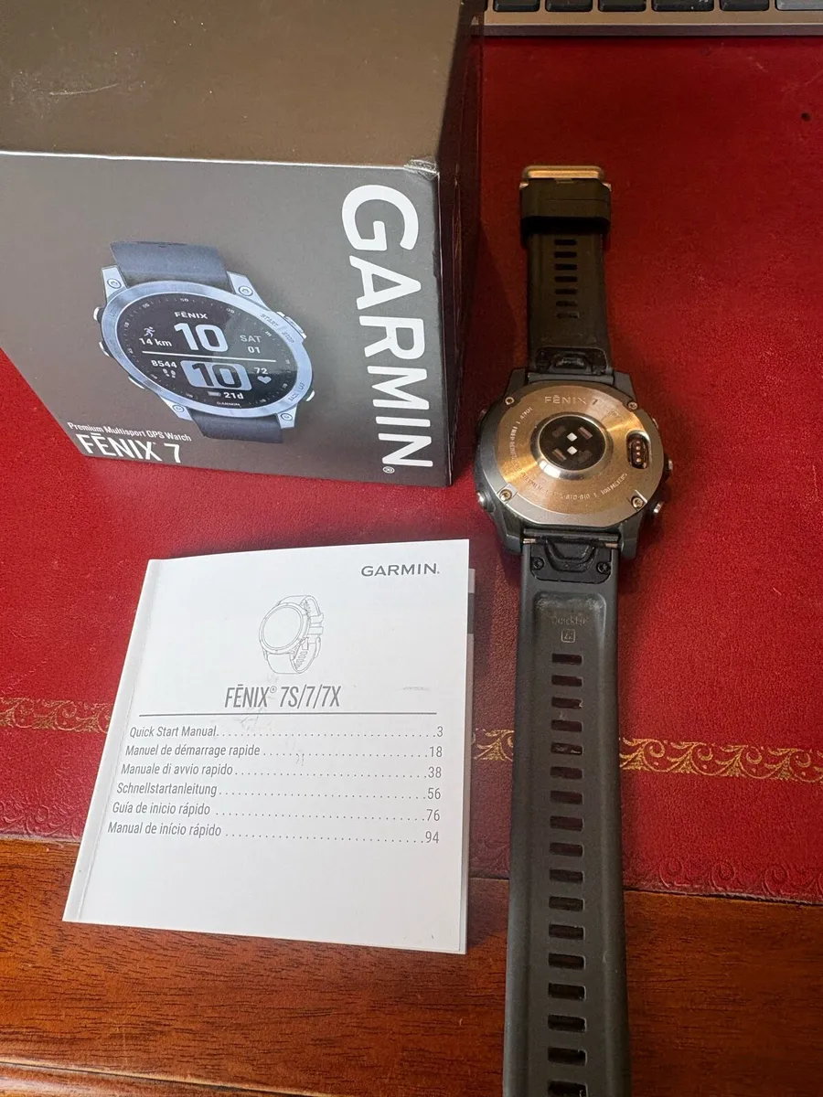 Garmin Fenix 7 sports watch - Image 2