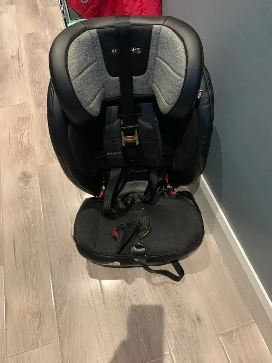 Car seat - Image 2