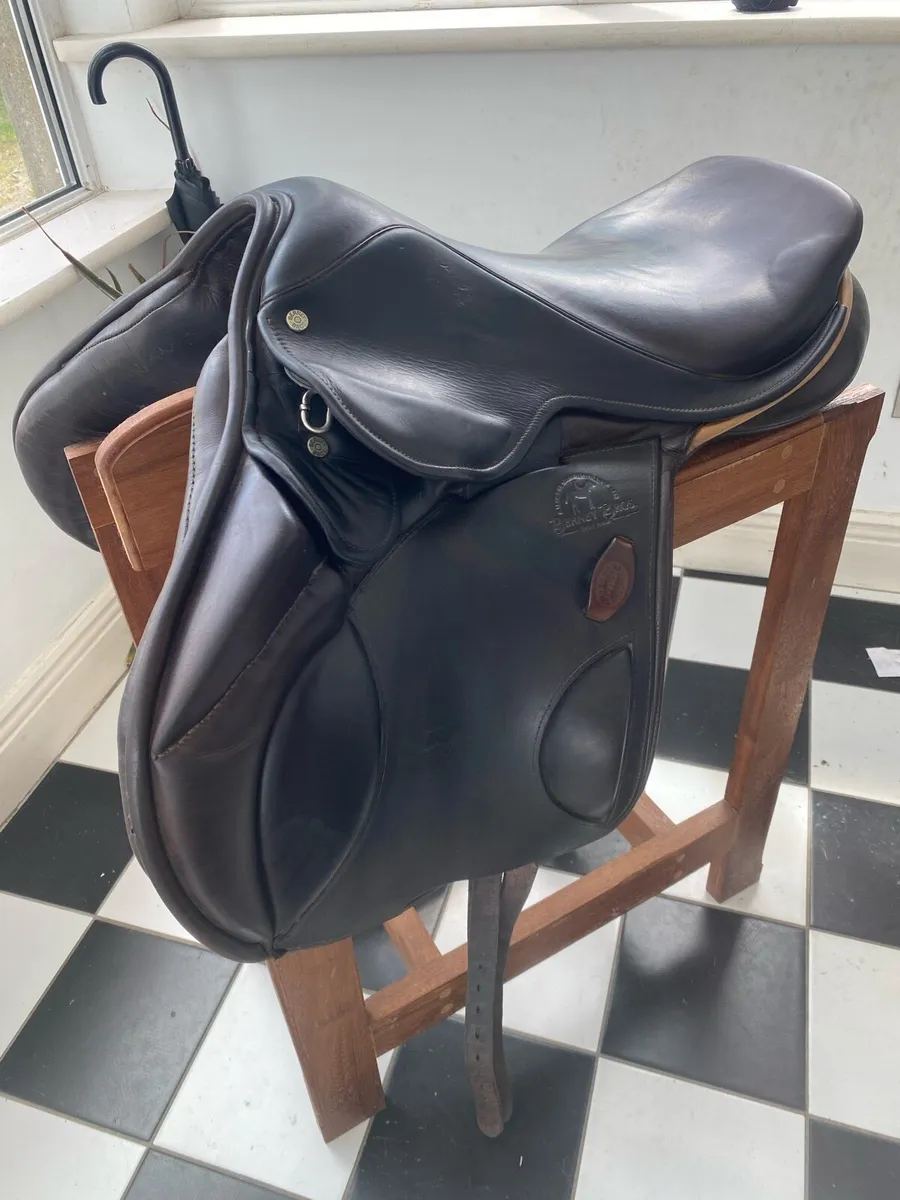 Beautiful Berney saddle 17.5inch - Image 1