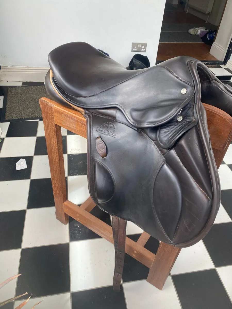 Beautiful Berney saddle 17.5inch - Image 2